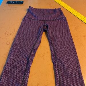 Lululemon leggings size 4
